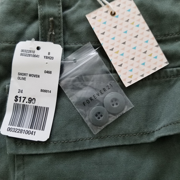 NWT Forever 21 Women's Short Size 24 - Picture 5 of 7